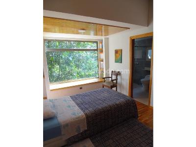 Casa de 5 alcobas en venta en Loma Del Escobero, Medellín, 1000 m² · foto 17 de 20