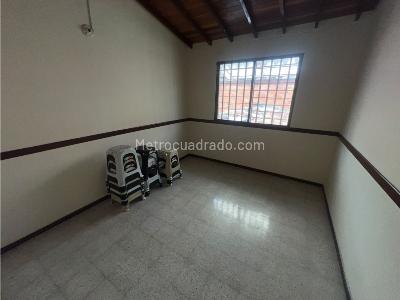 Casa de 4 alcobas en arriendo en Avenida Colombia, Medellín, 160 m² · foto 5 de 18