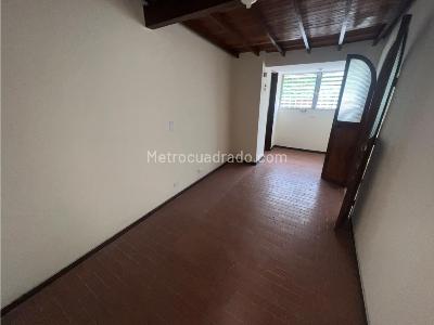 Casa de 4 alcobas en arriendo en Avenida Colombia, Medellín, 160 m² · foto 10 de 18