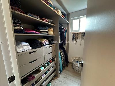 Apartamento de 3 alcobas en venta en La Florida, Medellín, 130 m² · foto 13 de 15