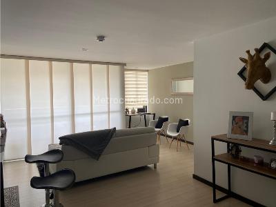 Apartamento en venta en La Aldea, Medellín · foto 3 de 16