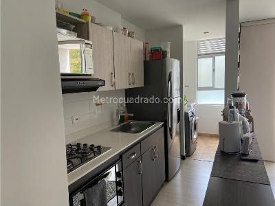 Apartamento en venta en La Aldea, Medellín · foto 10 de 16
