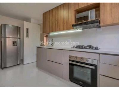 Apartamento de 3 alcobas en venta en San Lucas, Medellín, 131 m² · foto 13 de 20