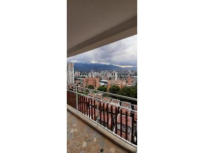 Apartamento de 2 alcobas en arriendo en Aves Maria, Medellín, 72 m² · foto 2 de 11