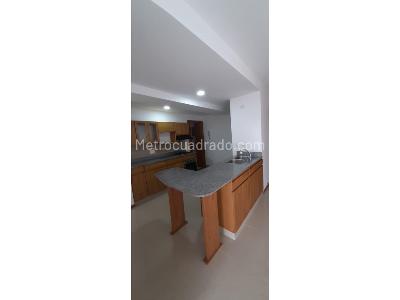 Apartamento de 2 alcobas en arriendo en Aves Maria, Medellín, 72 m² · foto 6 de 11