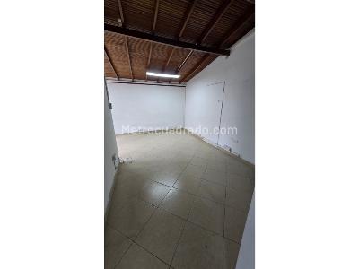 Casa de 5 alcobas en venta en Suramerica, Medellín, 193 m² · foto 11 de 19