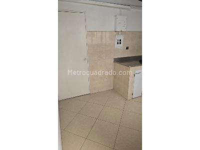 Casa de 5 alcobas en venta en Suramerica, Medellín, 193 m² · foto 13 de 19