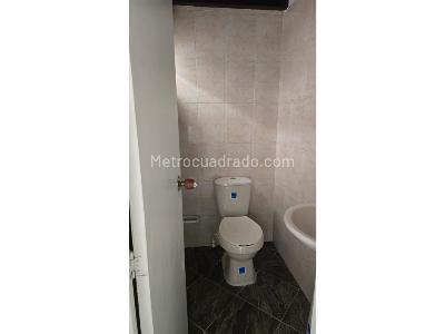 Casa de 5 alcobas en venta en Suramerica, Medellín, 193 m² · foto 16 de 19