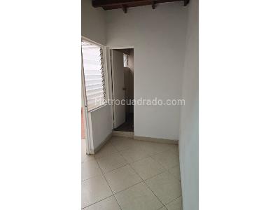 Casa de 5 alcobas en venta en Suramerica, Medellín, 193 m² · foto 7 de 19