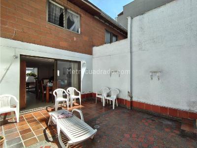 Casa de 5 alcobas en venta en Suramerica, Medellín, 252 m² · foto 14 de 18