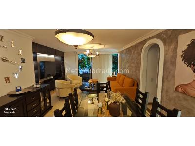 Apartamento de 3 alcobas en venta en Laureles, Medellín, 112 m² · foto 3 de 20