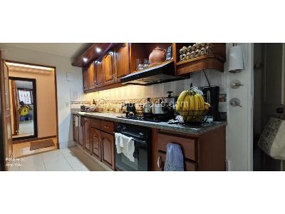 Apartamento de 3 alcobas en venta en Laureles, Medellín, 112 m² · foto 10 de 20