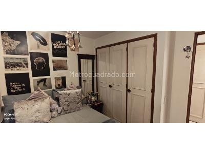 Apartamento de 3 alcobas en venta en Laureles, Medellín, 112 m² · foto 15 de 20