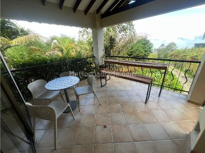 Casa de 3 alcobas en venta en Loma De Las Brujas, Medellín · foto 4 de 20