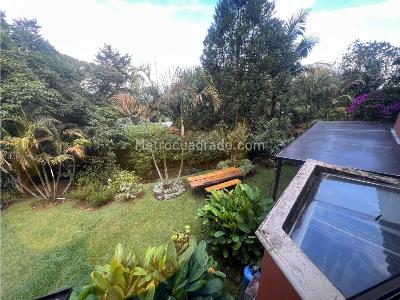 Casa de 3 alcobas en venta en Loma De Las Brujas, Medellín · foto 18 de 20