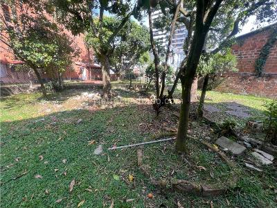 Casa de 5 alcobas en venta en Zuñiga, Medellín, 1300 m² · foto 4 de 20