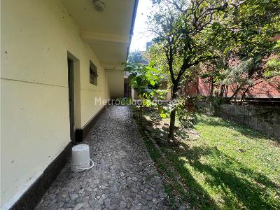 Casa de 5 alcobas en venta en Zuñiga, Medellín, 1300 m² · foto 11 de 20