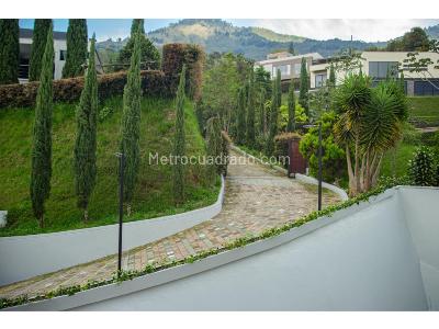 Casa de 4 alcobas en venta en Las Palmas, Medellín, 1636 m² · foto 12 de 19