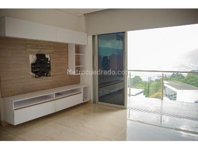 Casa de 4 alcobas en venta en Las Palmas, Medellín, 1636 m² · foto 4 de 19