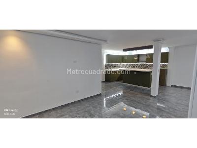 Casa de 5 alcobas en arriendo en Provenza, Medellín, 200 m² · foto 2 de 20