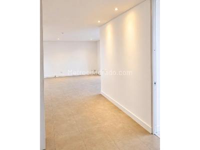 Apartamento de 3 alcobas en venta en Loma Benedictinos, Medellín, 150 m² · foto 11 de 20
