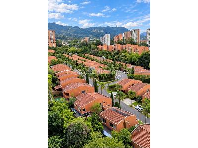 Apartamento de 3 alcobas en venta en Loma Benedictinos, Medellín, 150 m² · foto 14 de 20