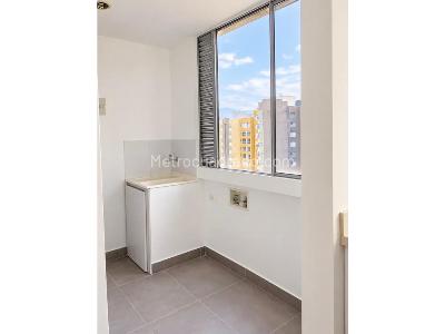 Apartamento de 3 alcobas en venta en Loma Benedictinos, Medellín, 150 m² · foto 20 de 20