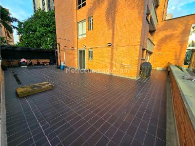 Apartamento de 2 alcobas en venta en Los Parra, Medellín, 102 m² · foto 11 de 13