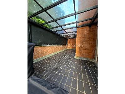 Apartamento de 2 alcobas en venta en Los Parra, Medellín, 102 m² · foto 12 de 13