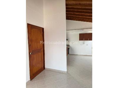 Apartamento en venta en El Portal, Medellín · foto 4 de 18