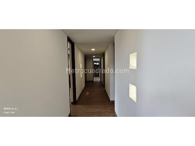 Casa de 3 alcobas en venta en Loma Del Escobero, Medellín · foto 20 de 20