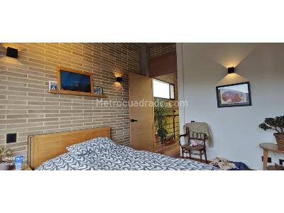 Casa de 4 alcobas en venta en Loma Del Escobero, Medellín, 1800 m² · foto 10 de 20