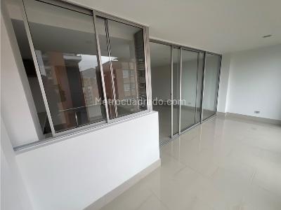 Apartamento de 3 alcobas en arriendo en Zuñiga, Medellín, 114 m² · foto 2 de 20