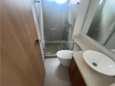 Apartamento de 3 alcobas en arriendo en Zuñiga, Medellín, 114 m² · foto 16 de 20