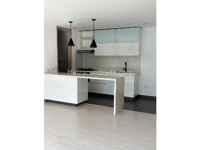 Apartamento en venta en Loma Del Chocho, Medellín · foto 3 de 10