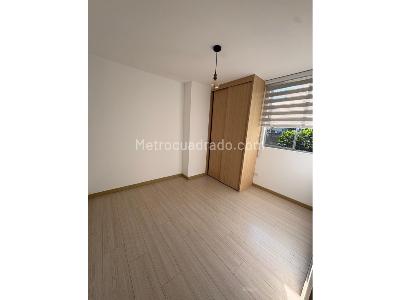 Apartamento en venta en Loma Del Chocho, Medellín · foto 6 de 10