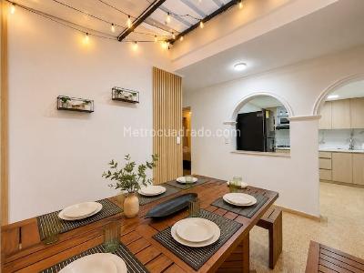 Casa de 5 alcobas en venta en El Dorado, Medellín, 227 m² · foto 9 de 20