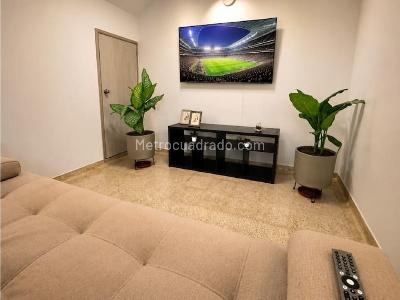 Casa de 5 alcobas en venta en El Dorado, Medellín, 227 m² · foto 4 de 20
