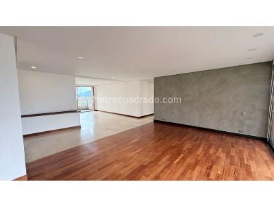 Apartamento de 3 alcobas en venta en La Calera, Medellín, 245 m² · foto 18 de 20