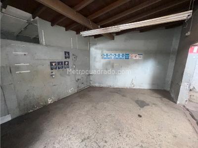 Casa de 5 alcobas en venta en Laureles, Medellín, 384 m² · foto 8 de 20