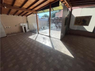 Casa de 5 alcobas en venta en Laureles, Medellín, 384 m² · foto 9 de 20