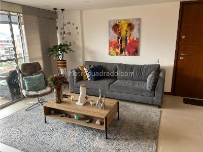 Apartamento de 3 alcobas en arriendo en Loma Benedictinos, Medellín, 118 m² · foto 5 de 20
