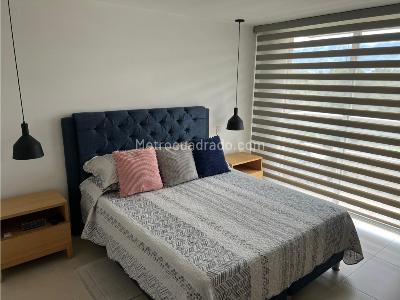 Apartamento de 3 alcobas en arriendo en Loma Benedictinos, Medellín, 118 m² · foto 10 de 20