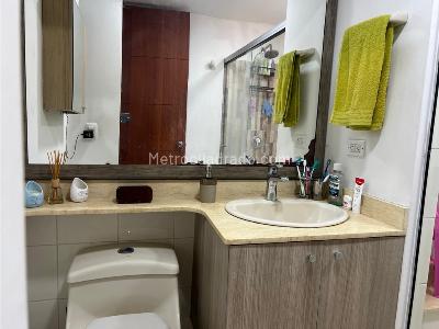 Apartamento de 3 alcobas en arriendo en Loma Benedictinos, Medellín, 118 m² · foto 20 de 20