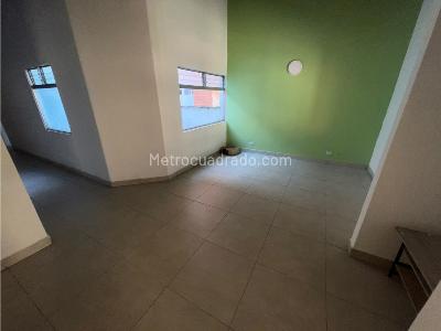 Casa de 4 alcobas en venta en Laureles, Medellín, 147 m² · foto 3 de 20