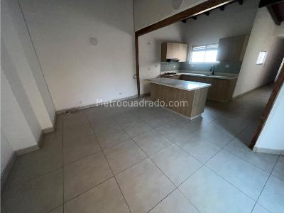Casa de 4 alcobas en venta en Laureles, Medellín, 147 m² · foto 4 de 20
