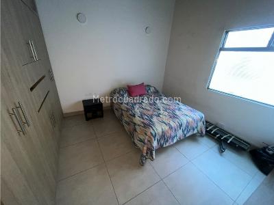 Casa de 4 alcobas en venta en Laureles, Medellín, 147 m² · foto 10 de 20