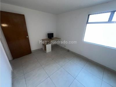 Casa de 4 alcobas en venta en Laureles, Medellín, 147 m² · foto 12 de 20