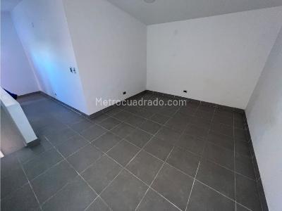 Casa de 4 alcobas en venta en Laureles, Medellín, 147 m² · foto 13 de 20