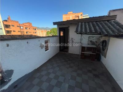 Casa de 4 alcobas en venta en Laureles, Medellín, 147 m² · foto 18 de 20